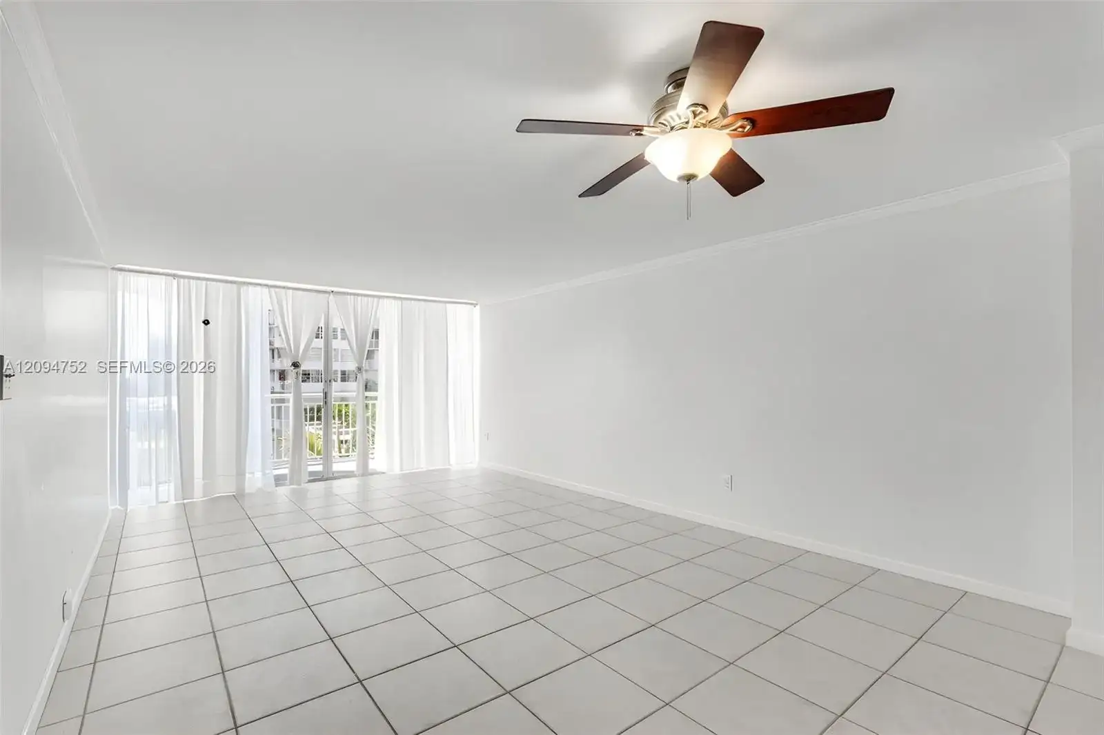 18071 Biscayne Blvd # 303, Aventura FL 33160 photo 5