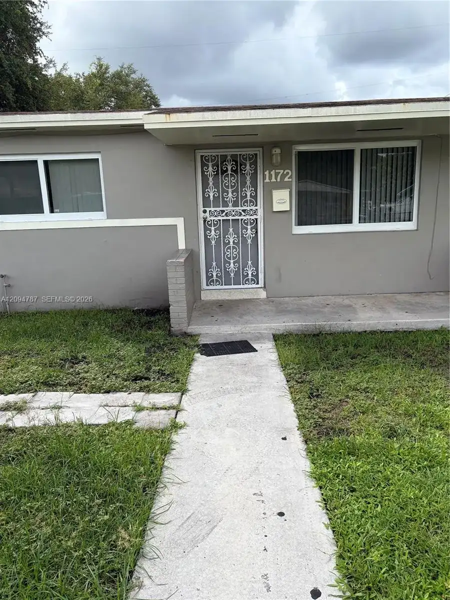 1172 NW 100th Ter # 1172, Miami FL 33150