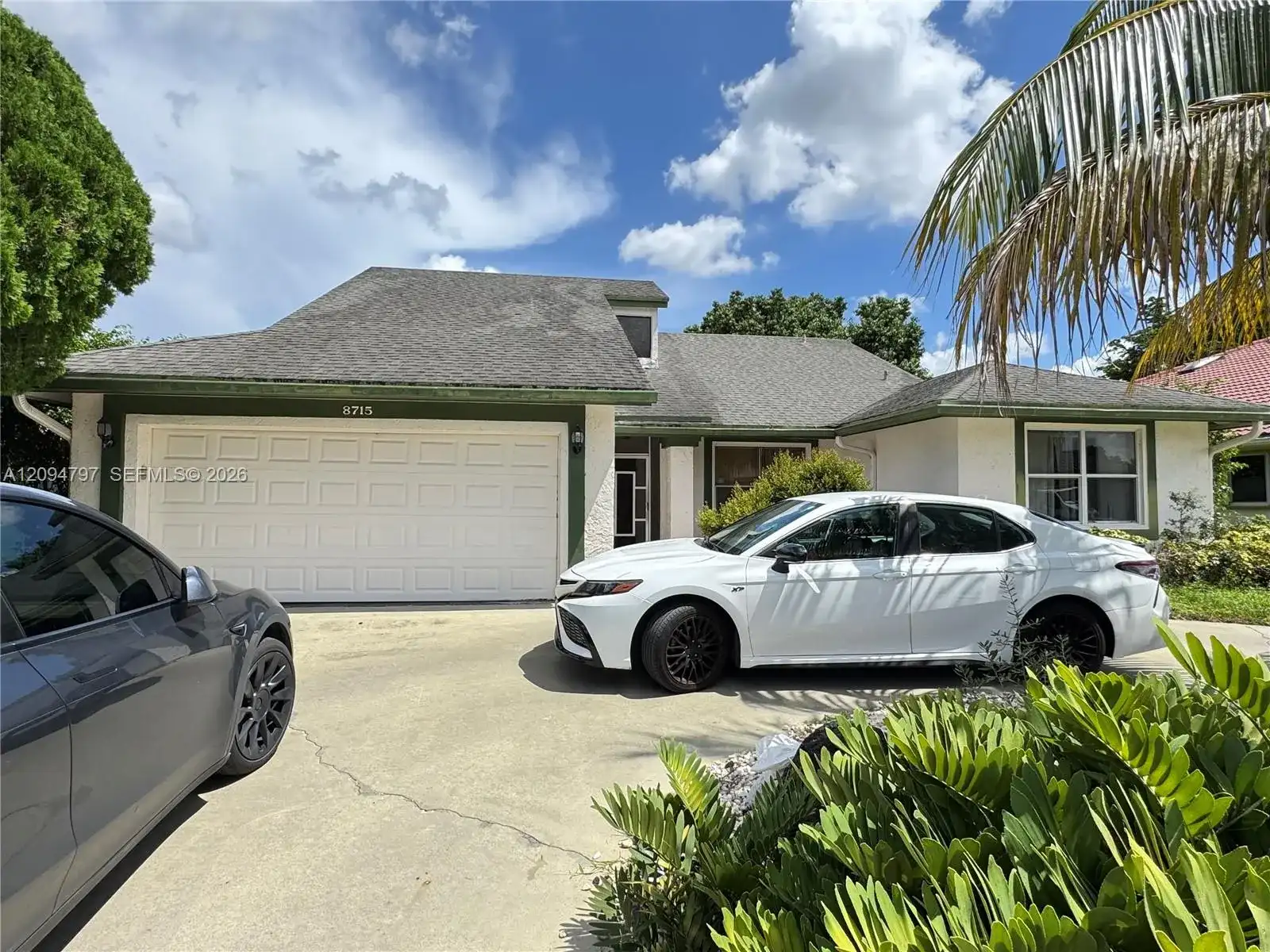 8715 NW 83rd St, Tamarac FL 33321