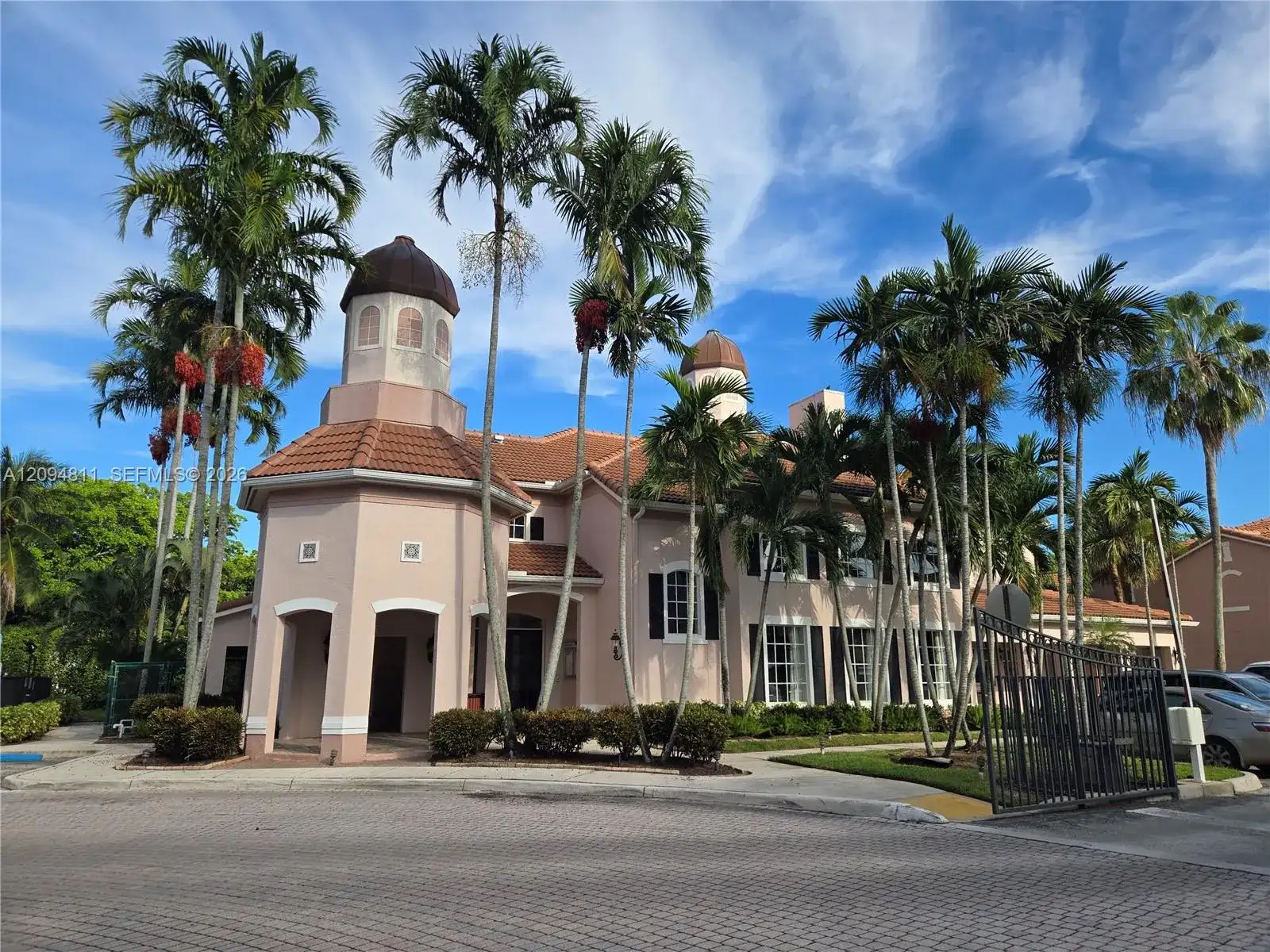 1204 Belmont Pl, Boynton Beach FL 33436 photo 2