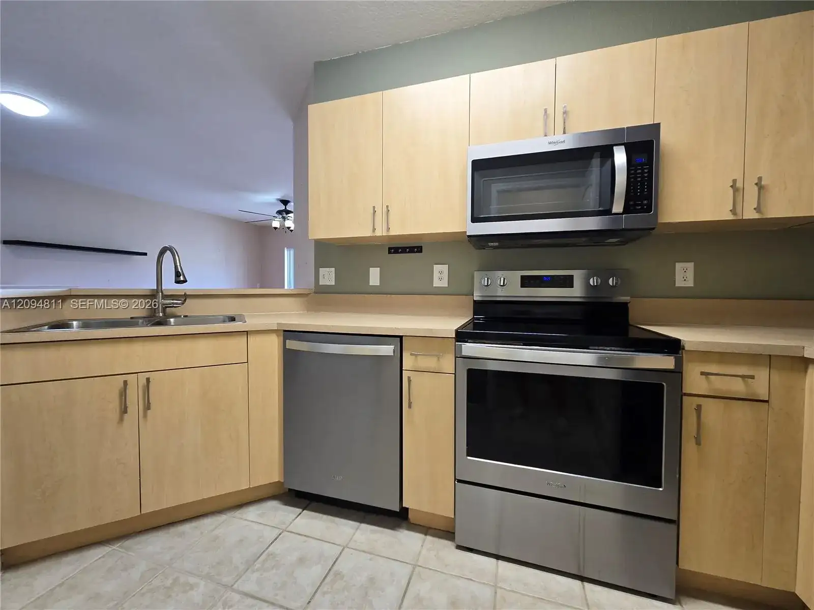 1204 Belmont Pl, Boynton Beach FL 33436 photo 5