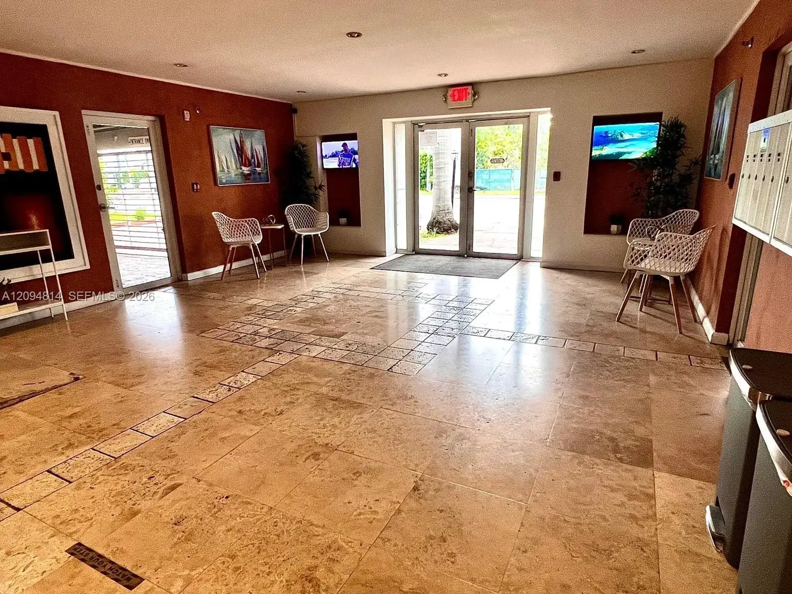16851 NE 35TH AVE # 32, North Miami Beach FL 33160 photo 4