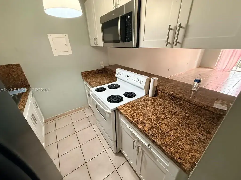 1285 W 26th Pl # 205, Hialeah FL 33010 photo 3