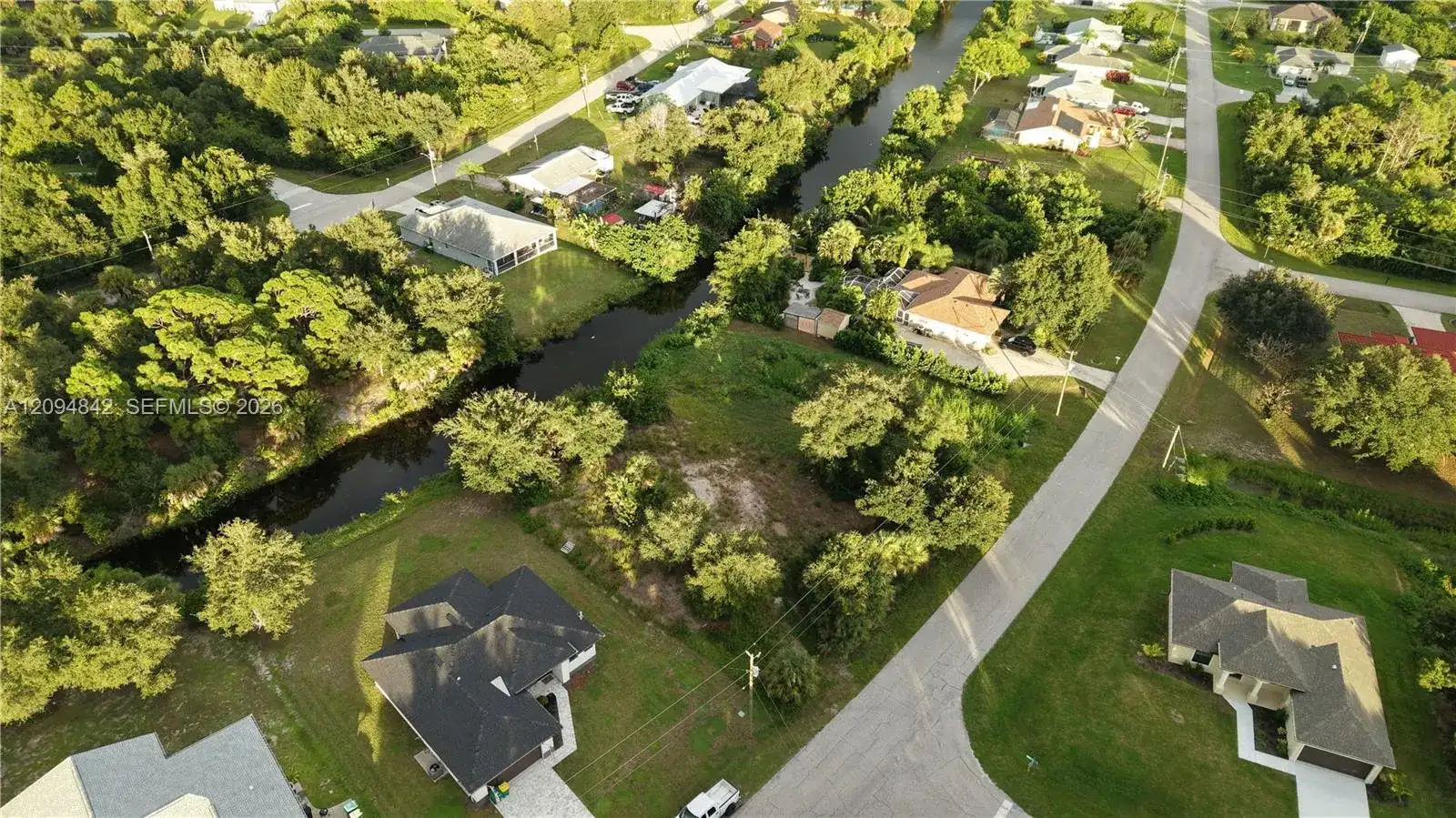 7064 ROSEMONT DR, Other City - In The State Of Florida FL 34224 photo 3