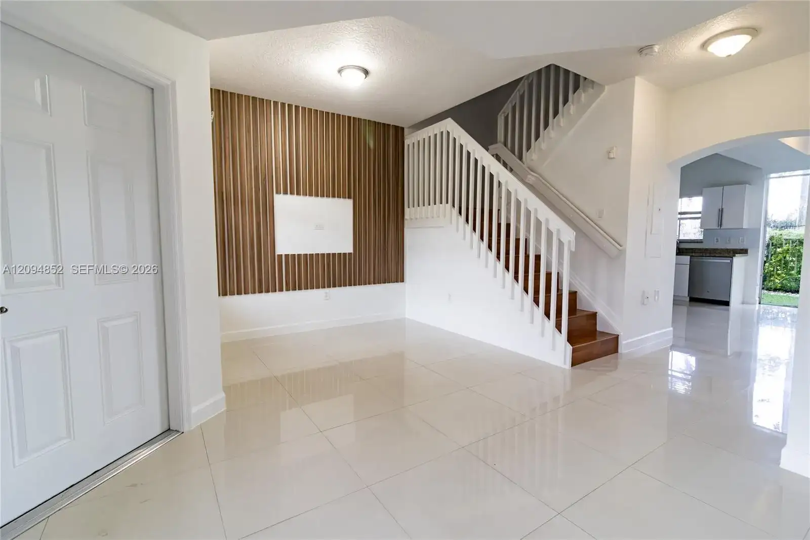 11600 NW 60th Ter # 484, Doral FL 33178 photo 3