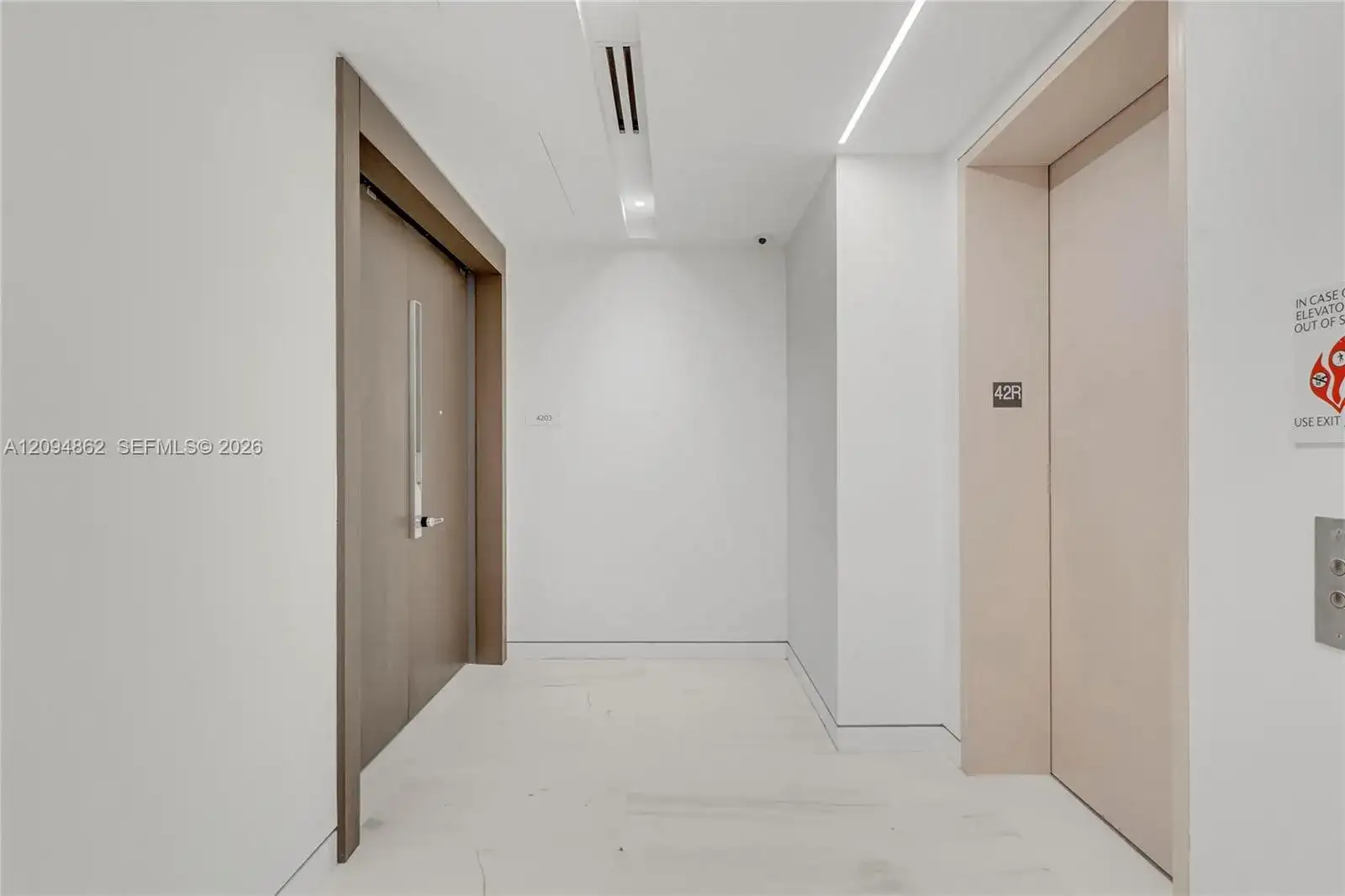 300 Biscayne Blvd Way # 4203, Miami FL 33131 photo 5
