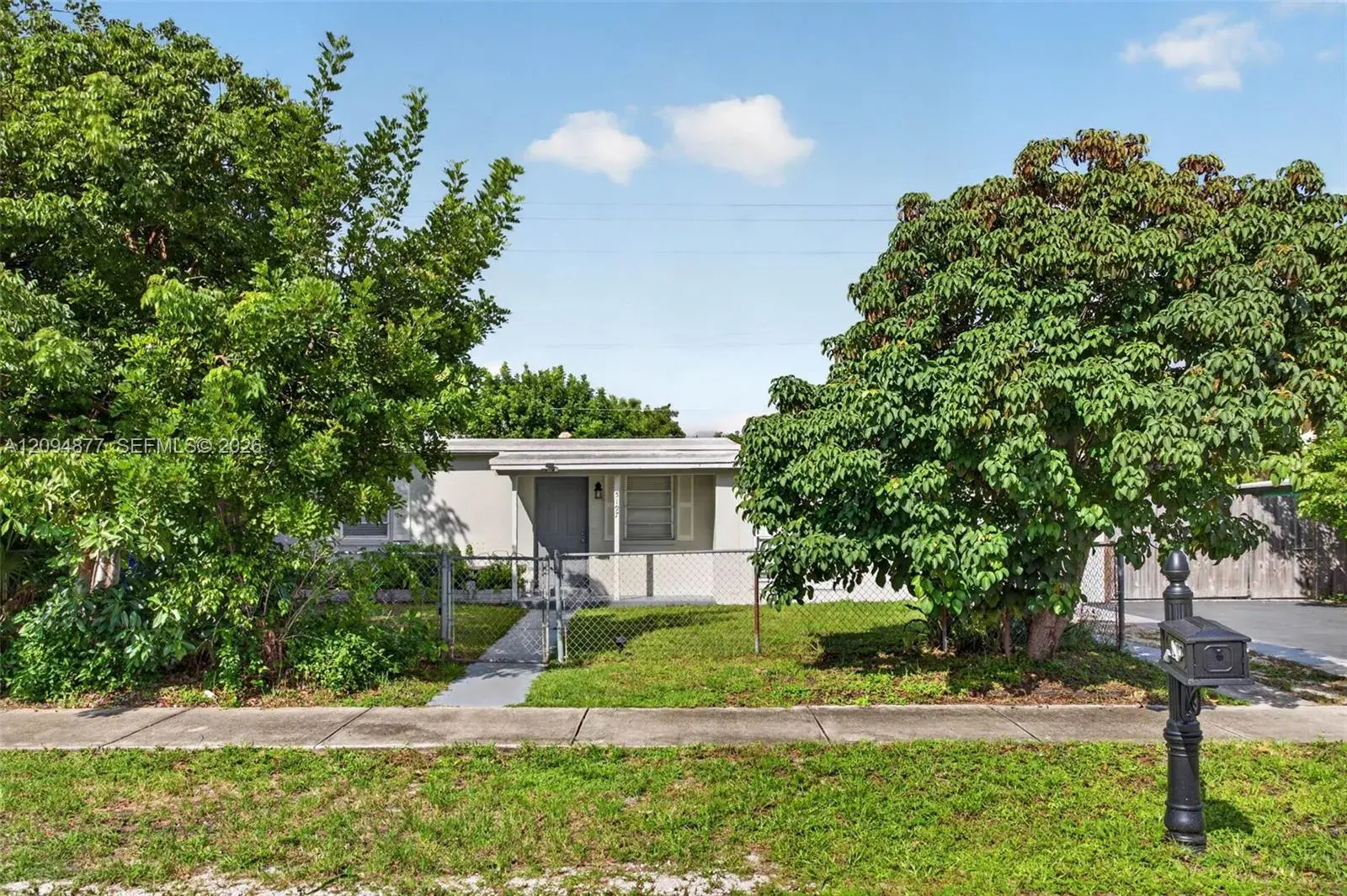 5197 NE 14th Ave, Pompano Beach FL 33064