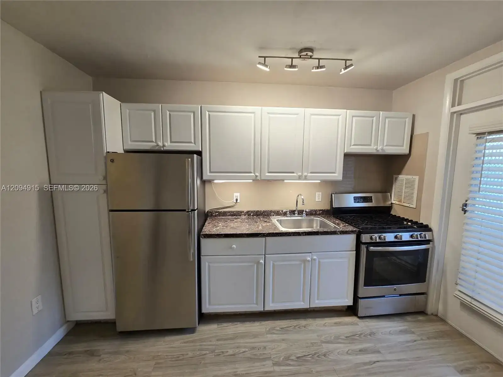 441 Collins Ave # 5, Miami Beach FL 33139 photo 2