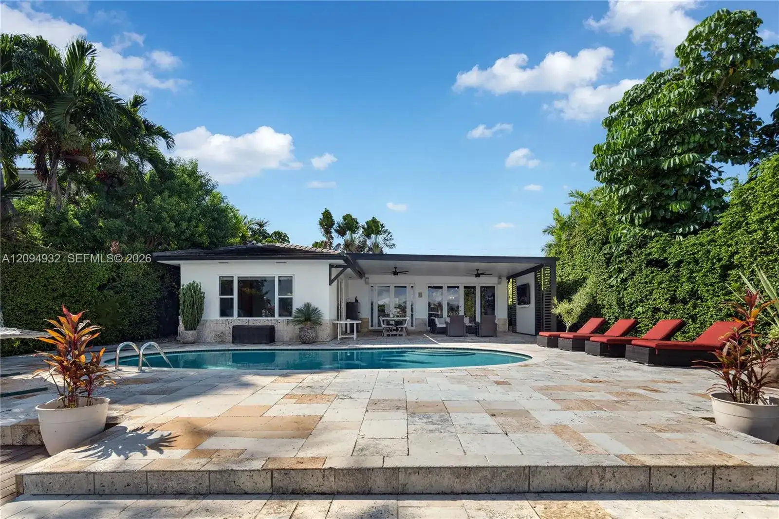 435 N Shore Dr, Miami Beach FL 33141 photo 2