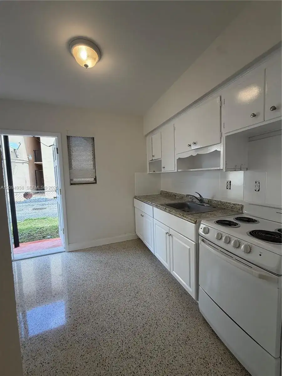 6330 W Flagler St # 2, Miami FL 33144 photo 3