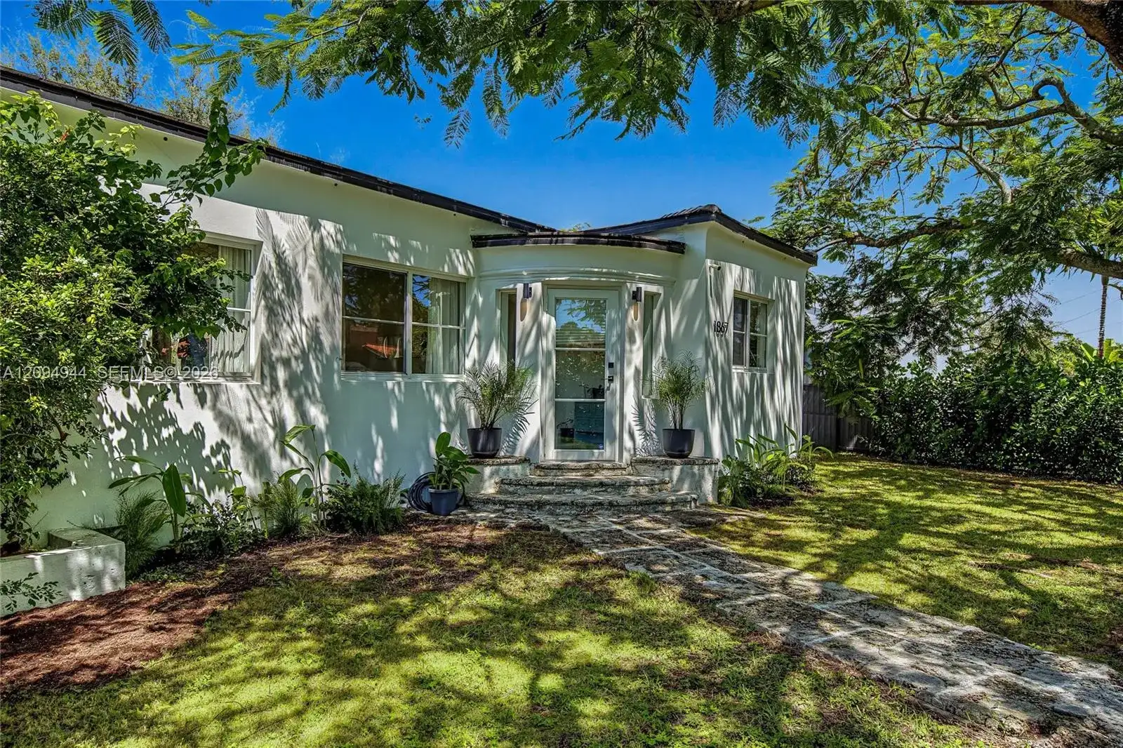 1867 SW 14th Ter, Miami FL 33145 photo 4