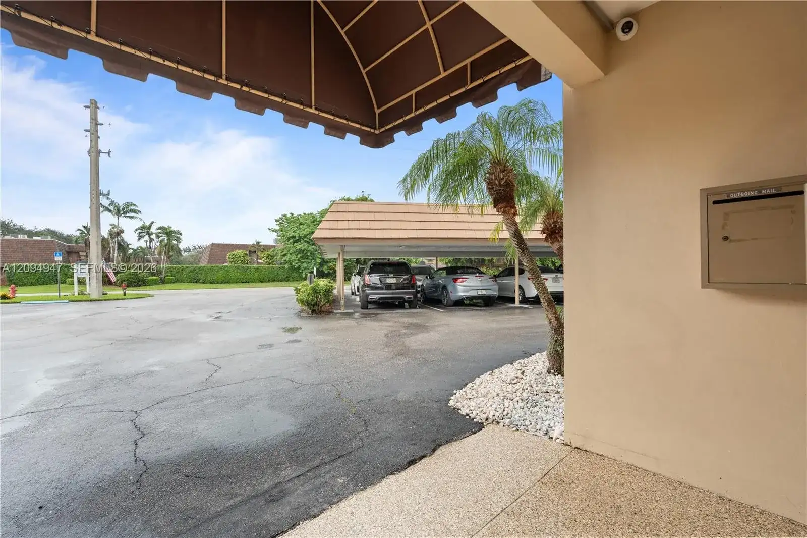 145 Atlantis Blvd # 101, Atlantis FL 33462 photo 3