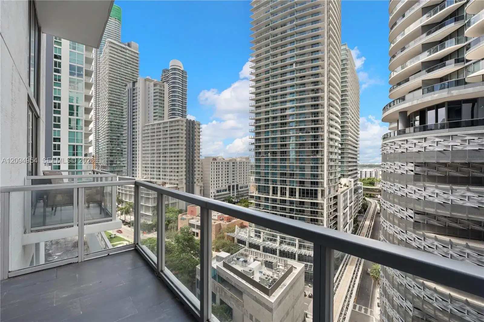 1050 Brickell Ave # 1418, Miami FL 33131