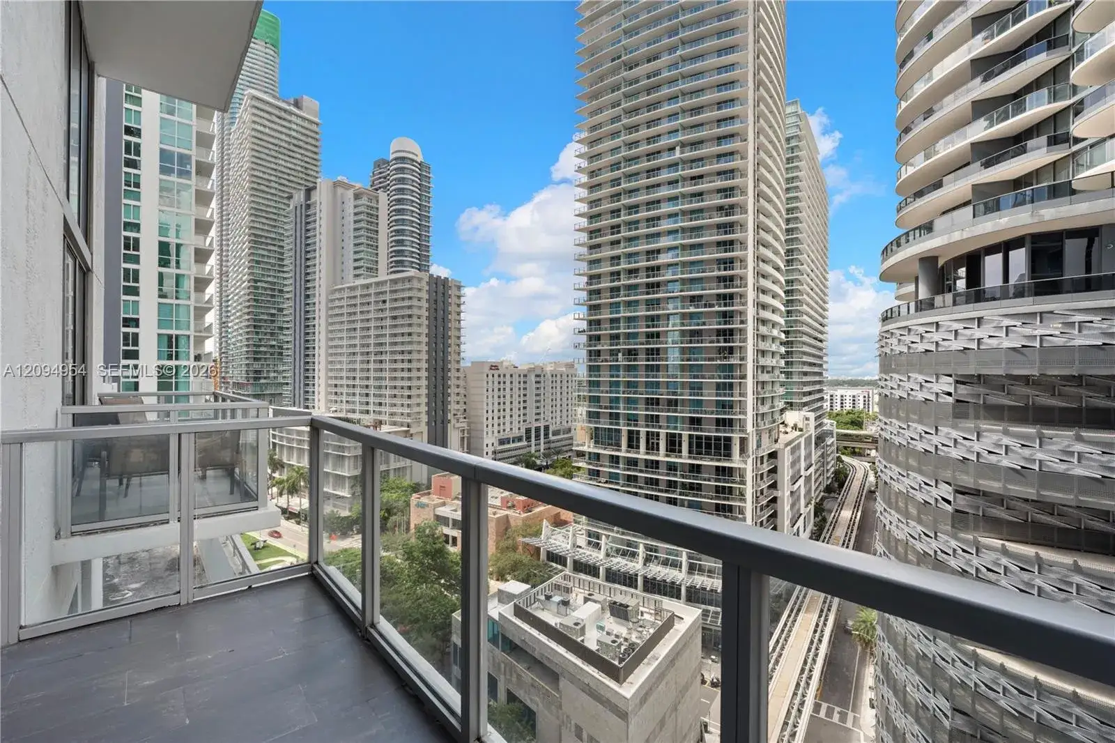 1050 Brickell Ave # 1418, Miami FL 33131