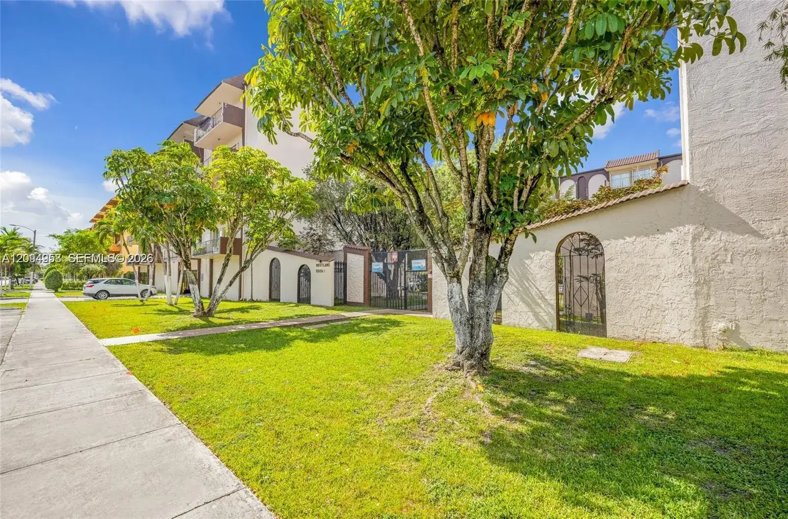 1950 W 54th St # 206, Hialeah FL 33012 photo 3
