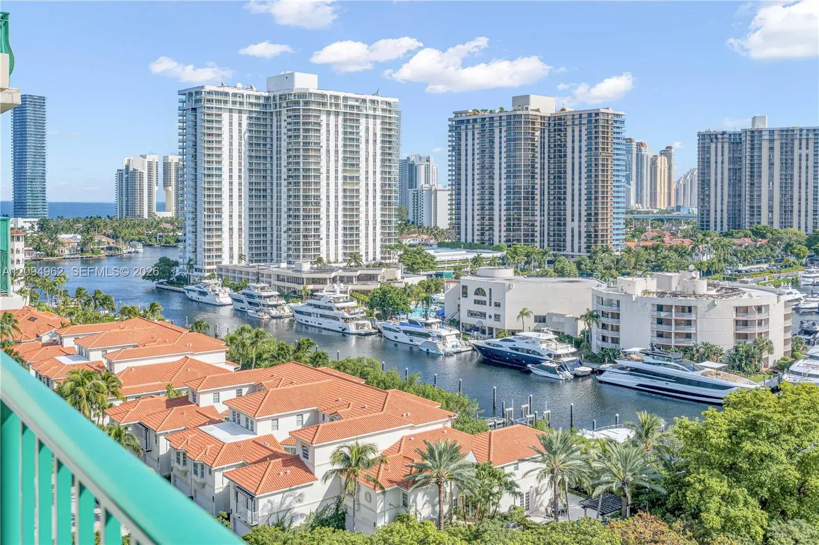 19900 E Country Club Dr # 1209, Aventura FL 33180