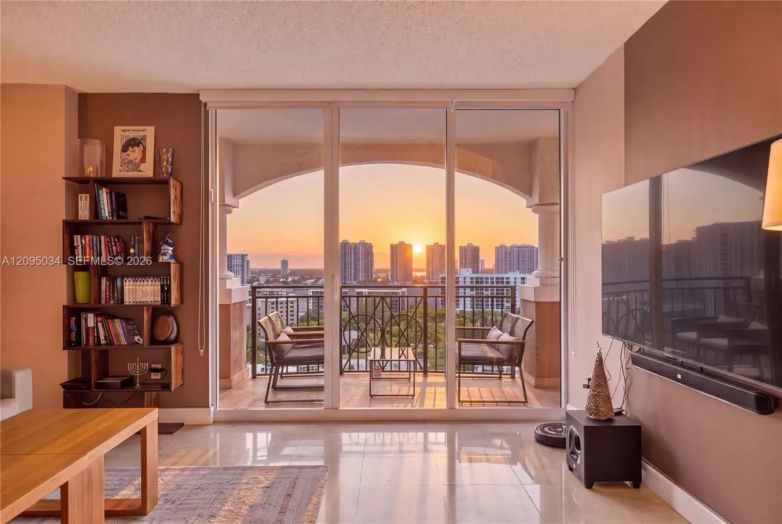 17555 Atlantic Blvd, Sunny Isles Beach FL 33160 photo 4