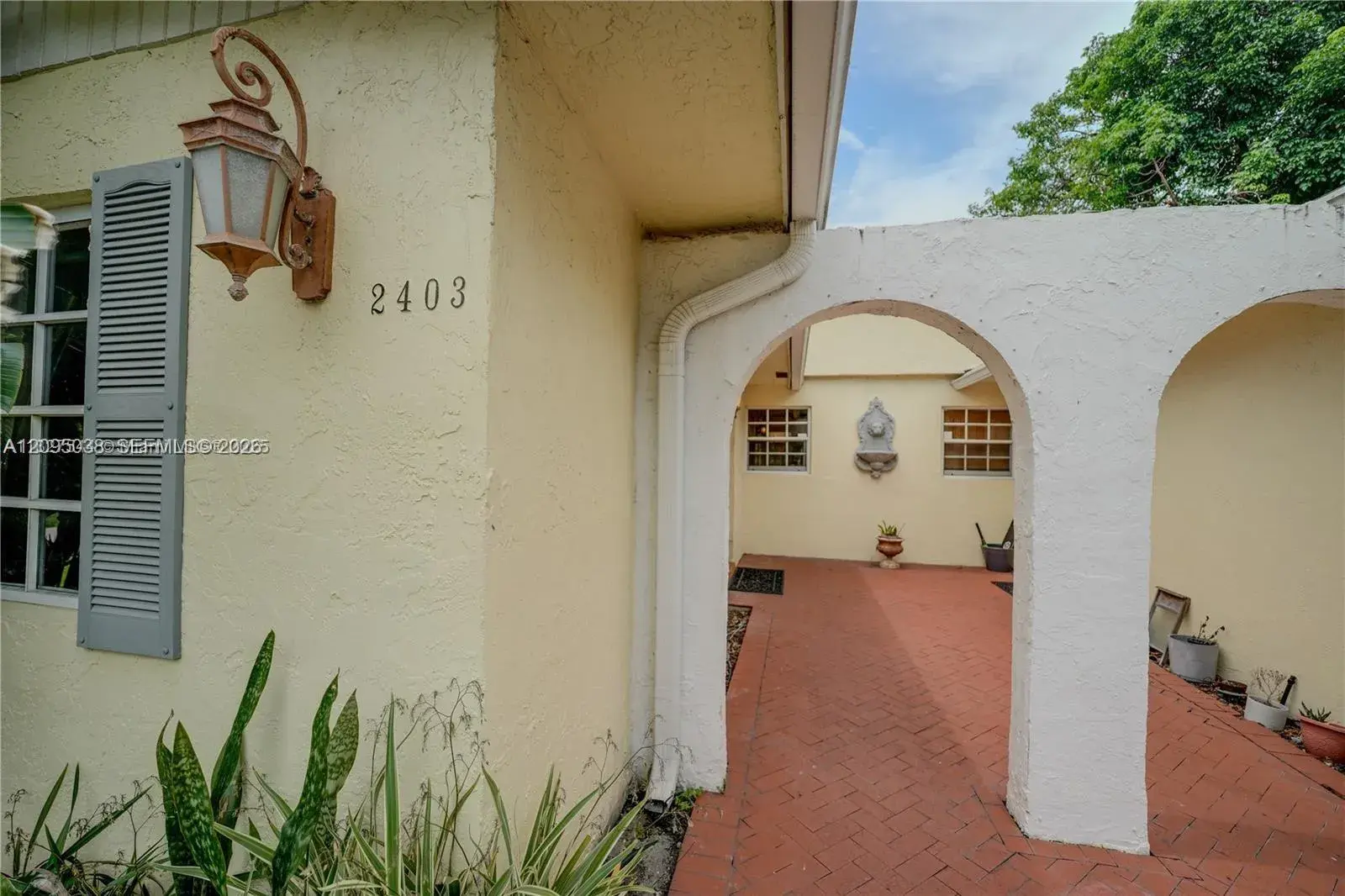 2403 SW 58th Mnr # 1, Fort Lauderdale FL 33312