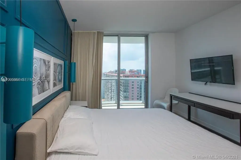 17315 Collins Ave # 2406, Sunny Isles Beach FL 33160