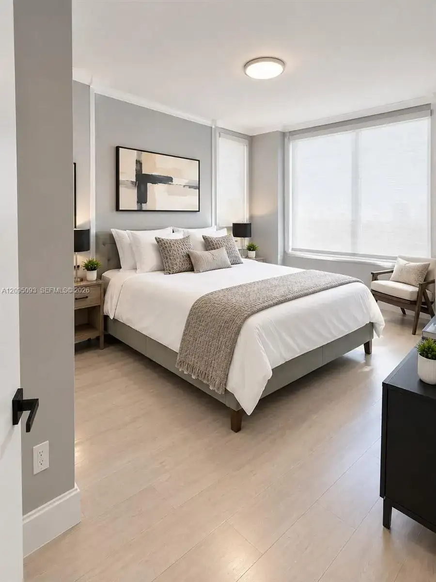 31 SE 5th St # 4118, Miami FL 33131 photo 5