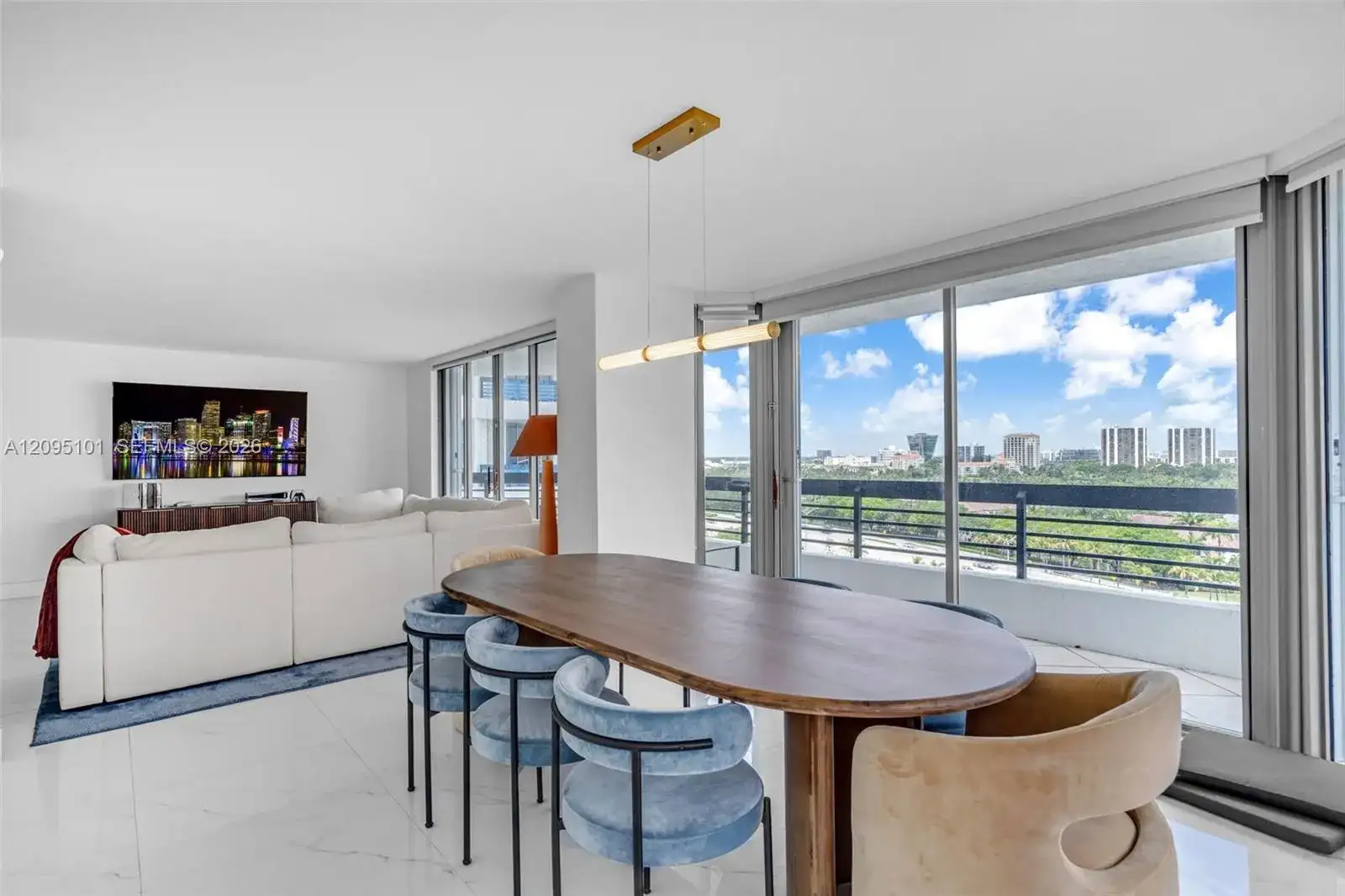 3500 Mystic Pointe Dr # 1205, Aventura FL 33180 photo 3