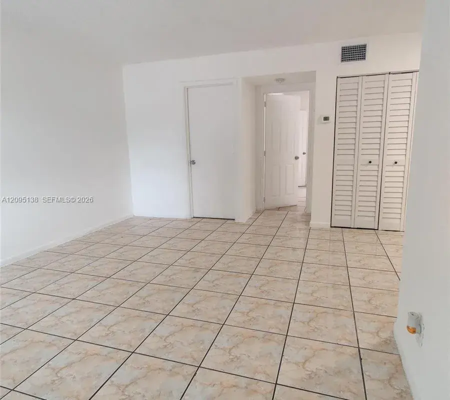 3343 Davie Blvd # B108, Fort Lauderdale FL 33312