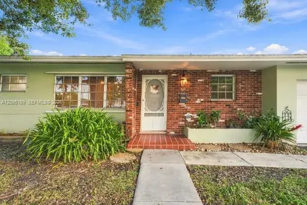 434 NW 20th St, Homestead FL 33030