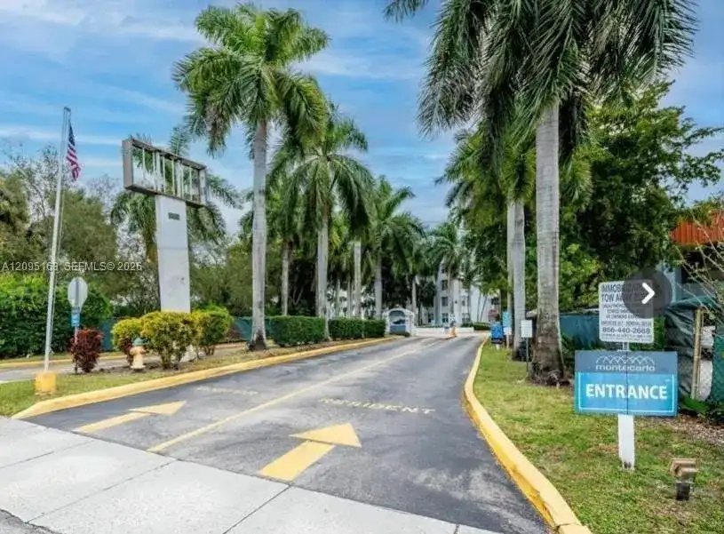 494 NW 165th St Rd # 602, Miami FL 33169