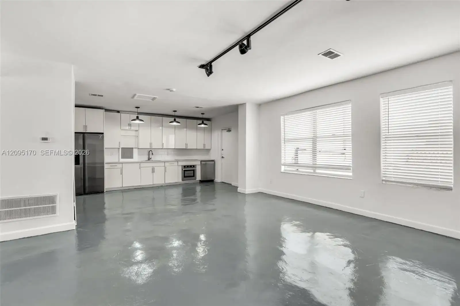 801 Washington Ave # A, Miami Beach FL 33139
