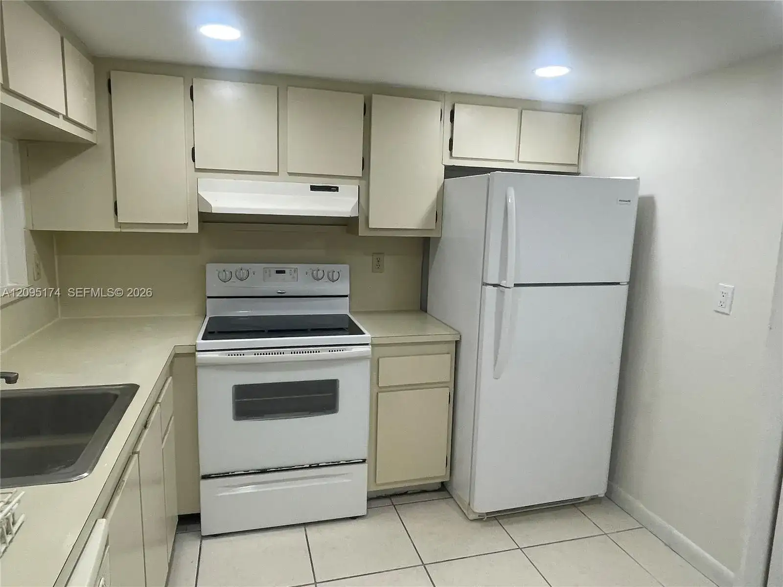 3601 SW 117th Ave # 301, Miami FL 33175 photo 2