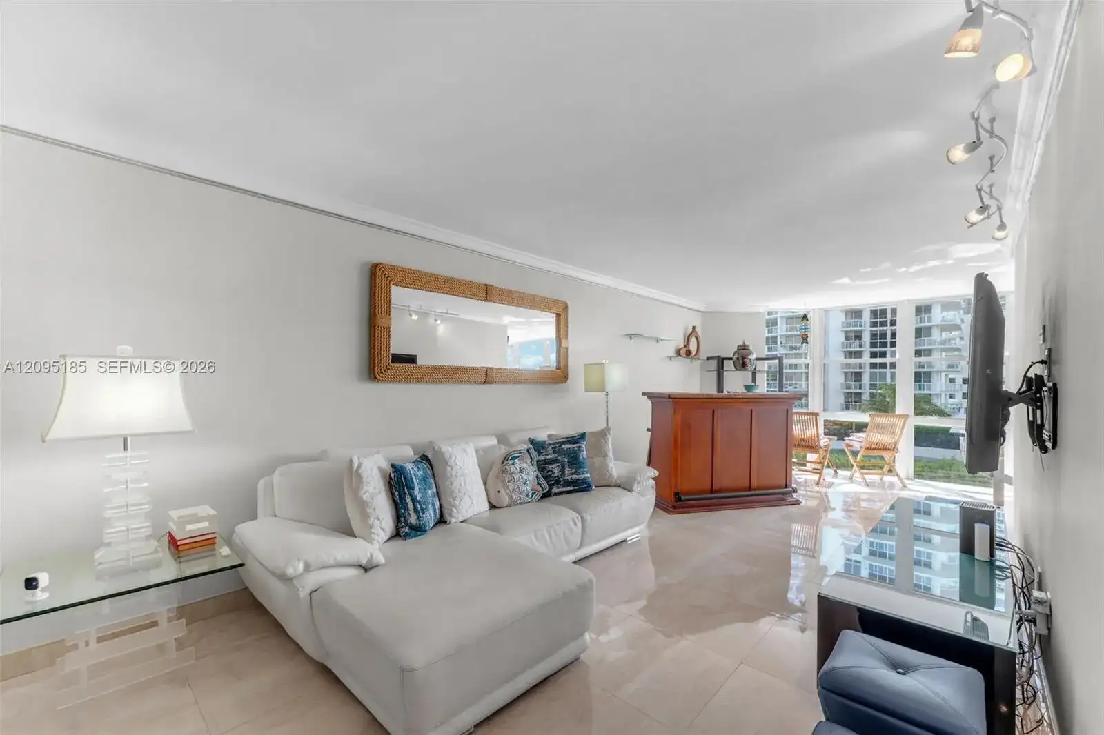 6423 Collins Ave # 901, Miami Beach FL 33141 photo 3