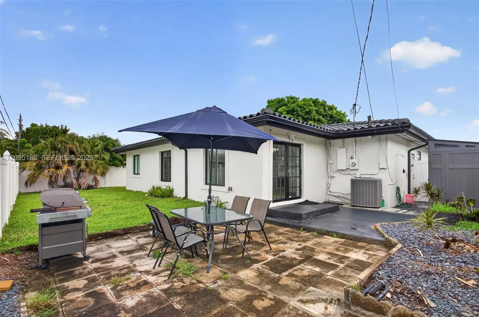2545 SE 2nd Ct, Pompano Beach FL 33062 photo 4