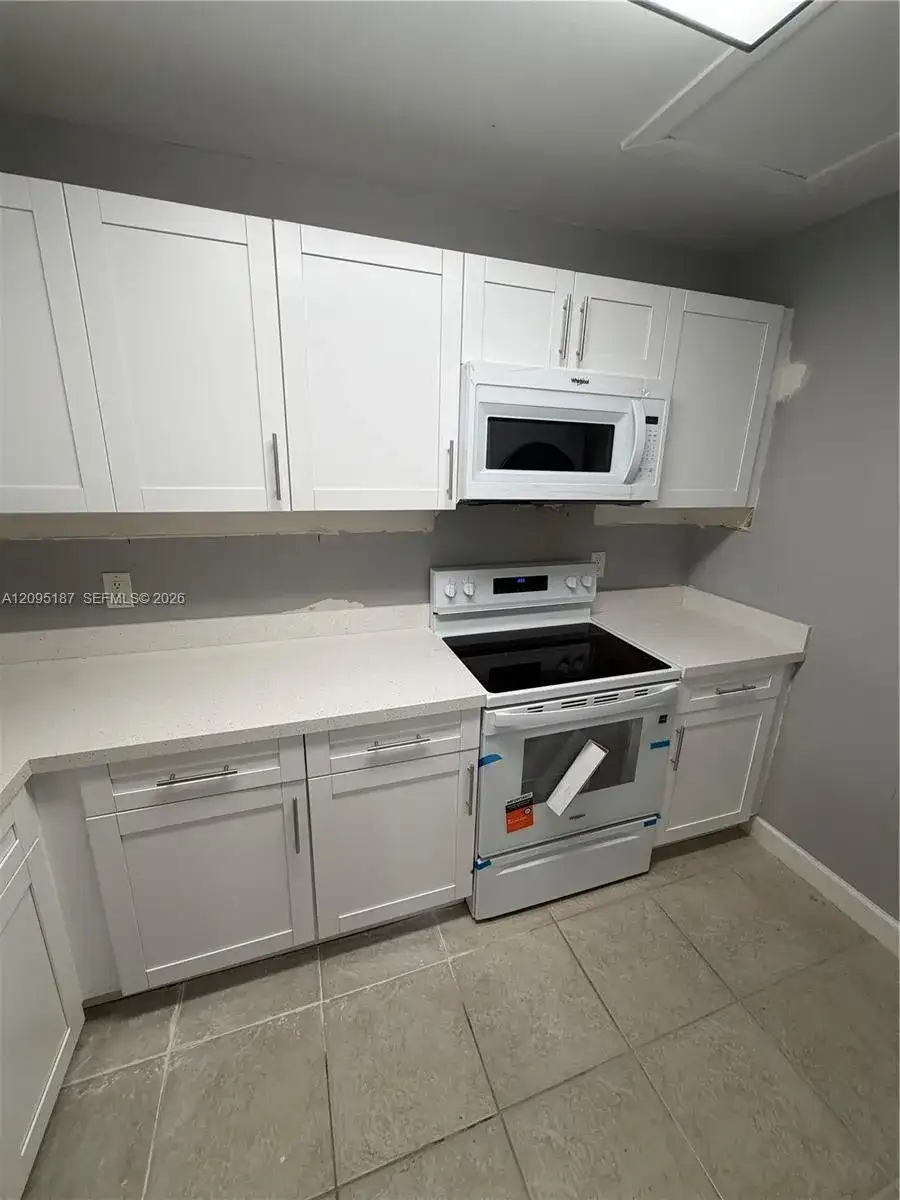 15334 SW 72nd St # 23, Miami FL 33193 photo 2