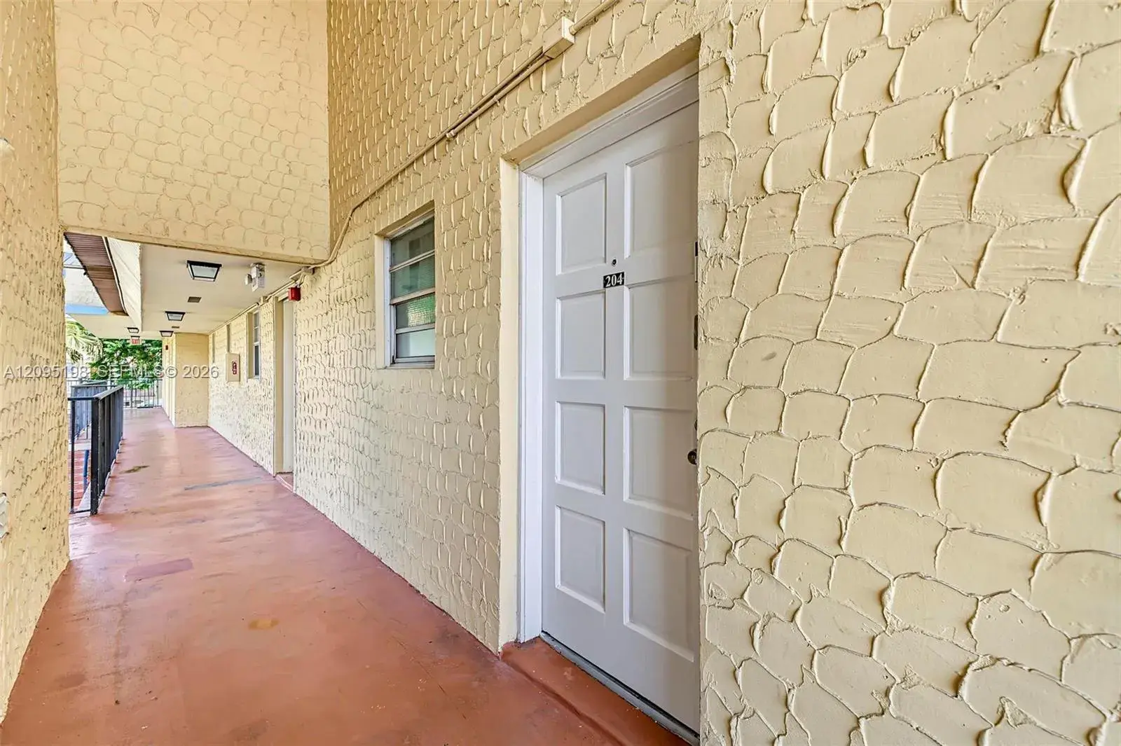 8550 SW 109th Ave # 204, Miami FL 33173