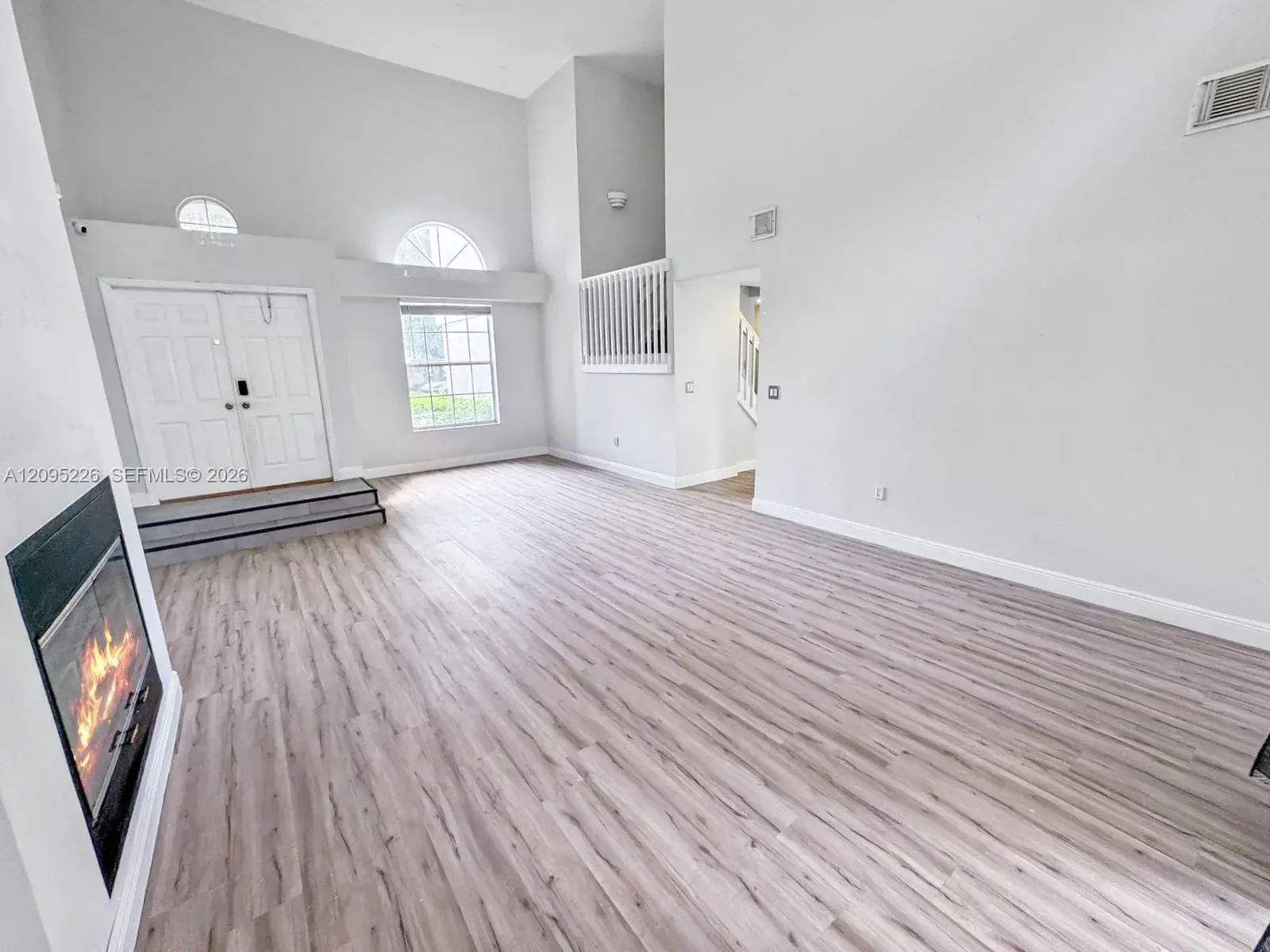 1015 NW 125th Ter, Sunrise FL 33323