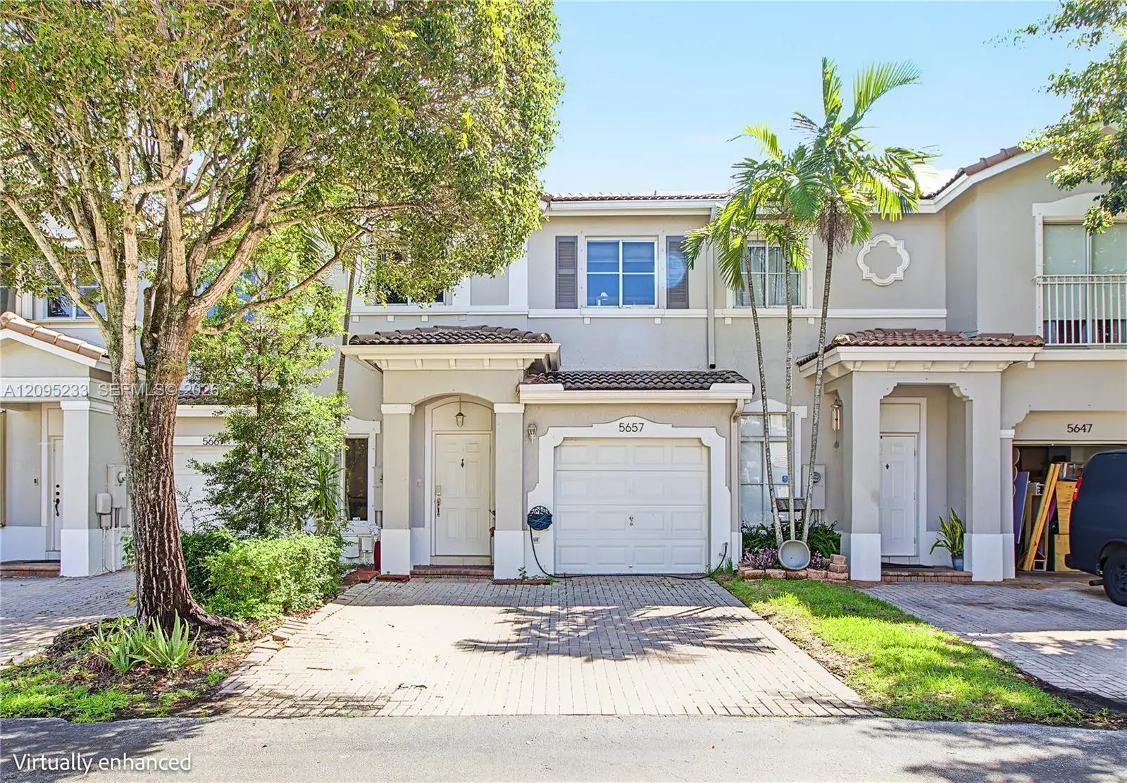 5657 NW 113th Ave, Doral FL 33178