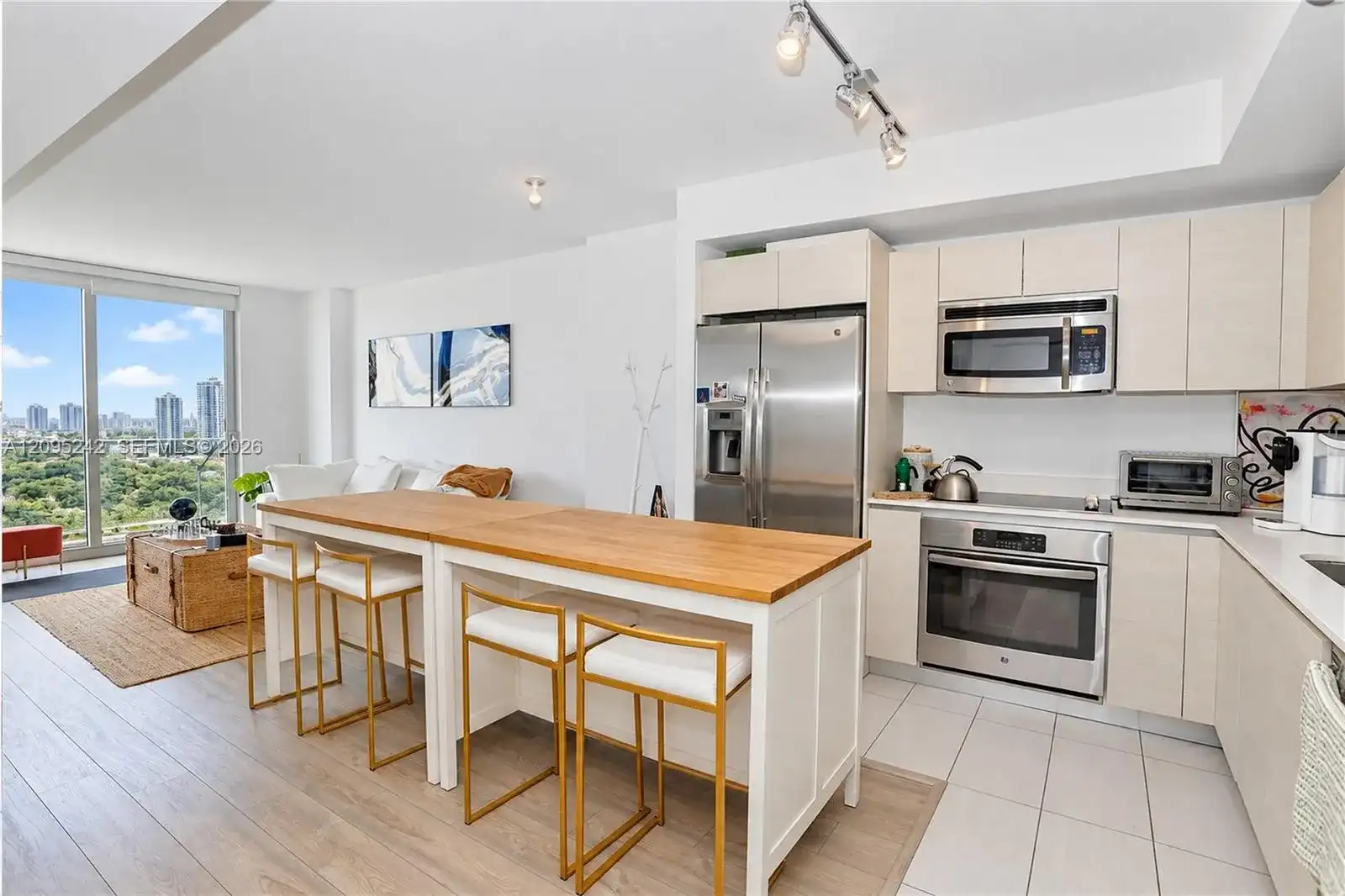 4250 Biscayne Blvd # 1512, Miami FL 33137