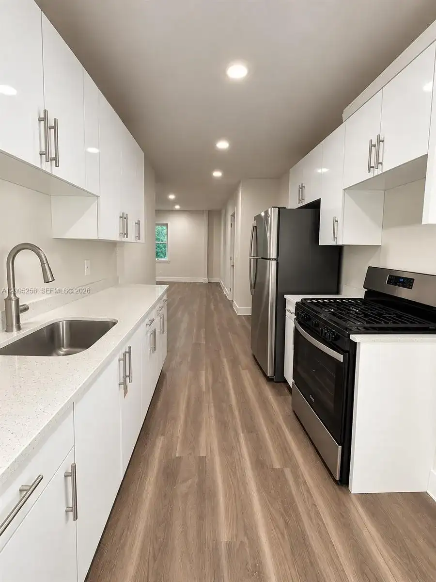 1537 Jefferson Ave # 11, Miami Beach FL 33139 photo 2