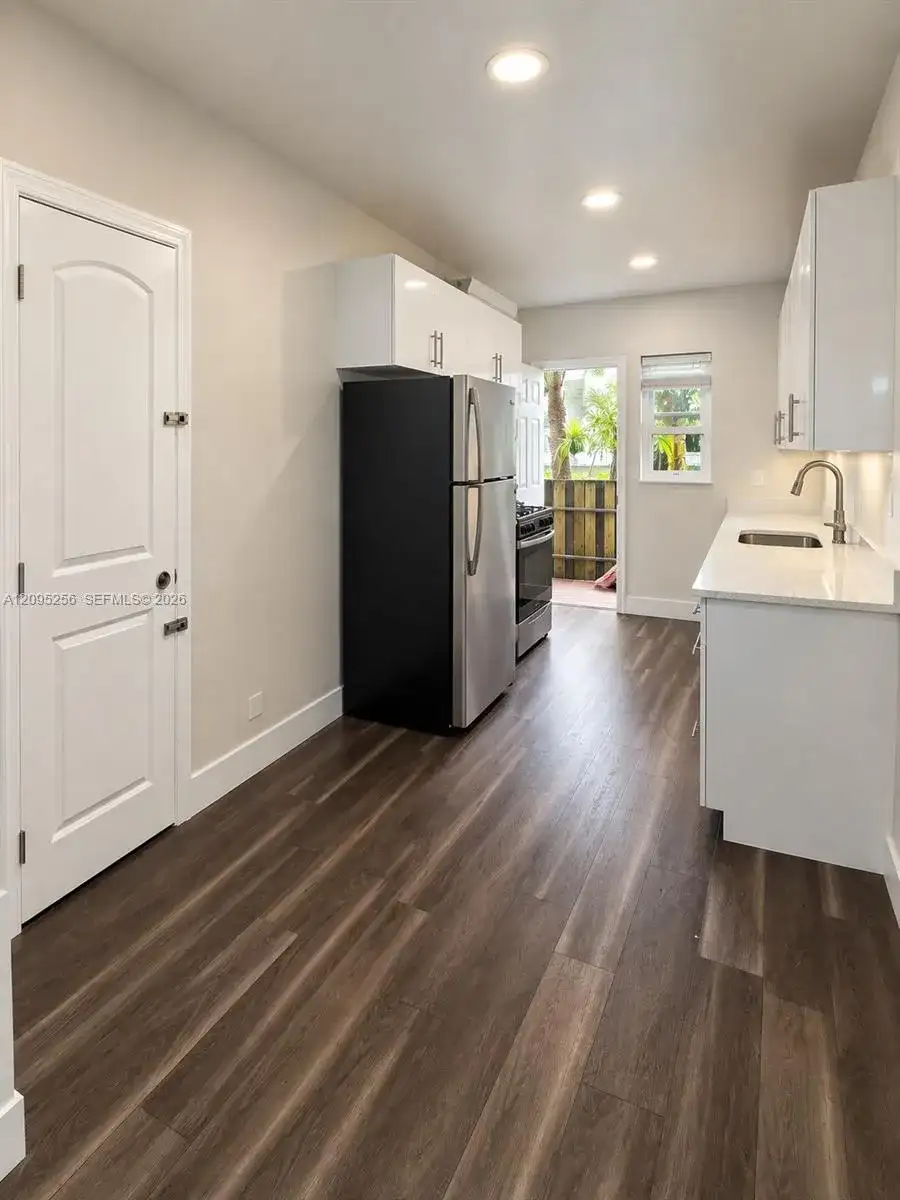 1537 Jefferson Ave # 11, Miami Beach FL 33139 photo 3