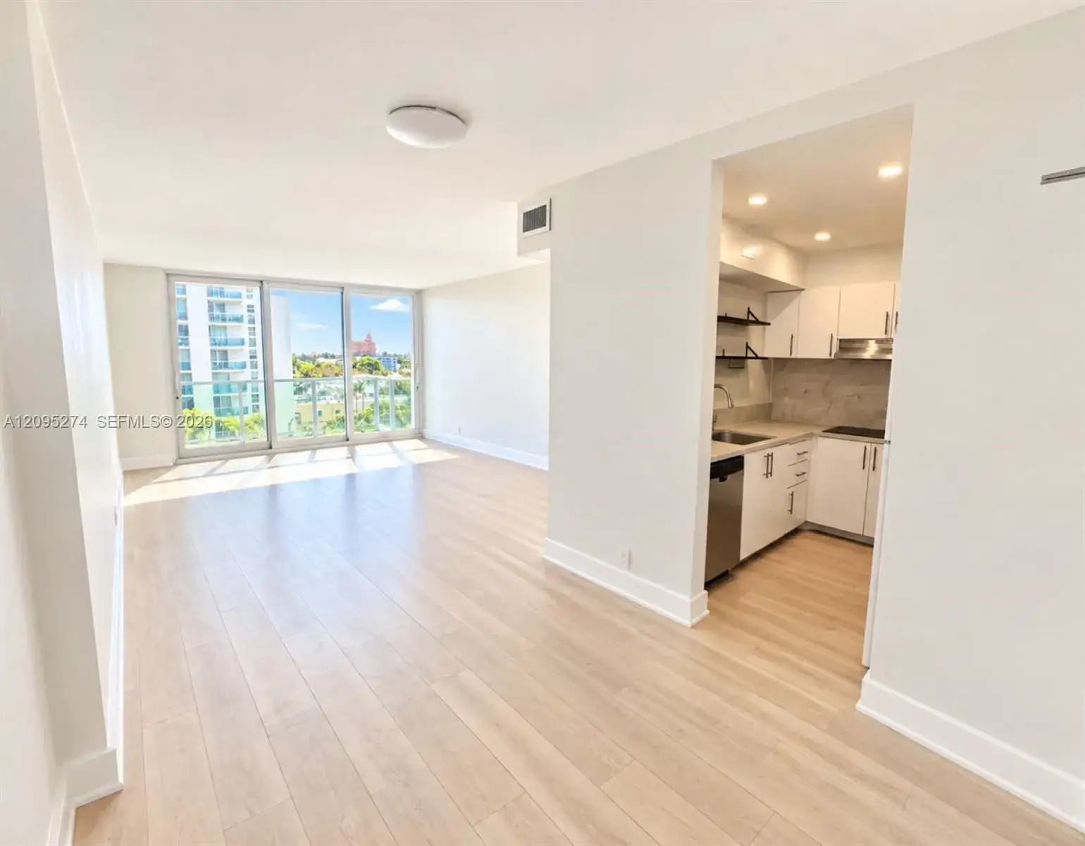 1000 West Ave # 608, Miami Beach FL 33139