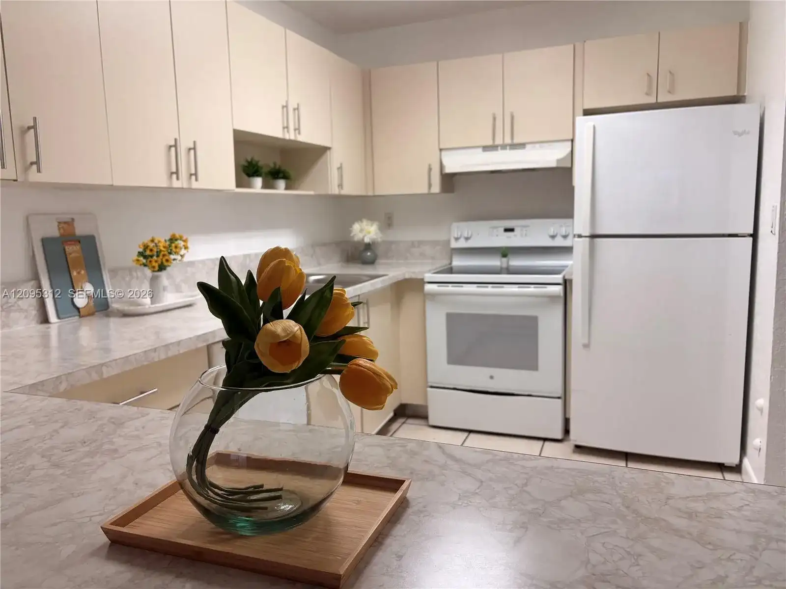 6130 W 19th Ave # 309, Hialeah FL 33012