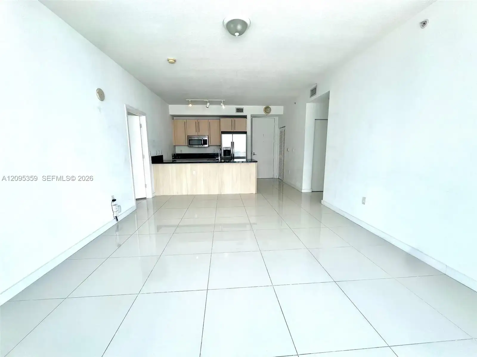 1111 SW 1st Ave # 2623, Miami FL 33130 photo 2