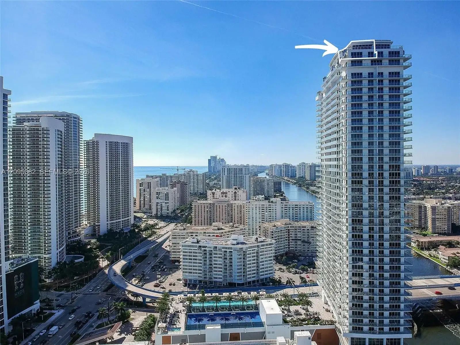 4010 S S Ocean Dr, Hollywood FL 33019 photo 2