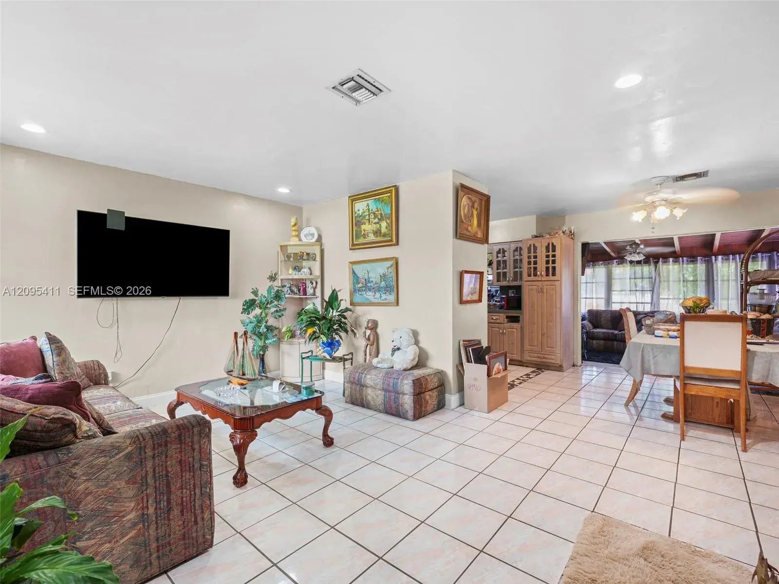 3745 NW 193rd Ter, Miami Gardens FL 33055