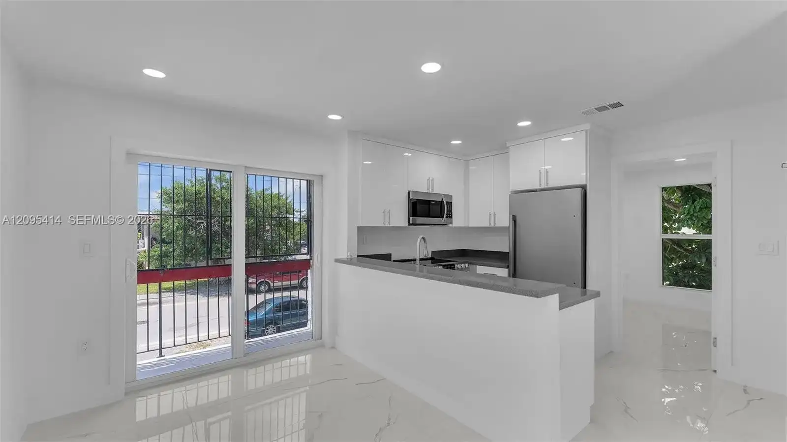 2623 NW 24th St # 7, Miami FL 33142