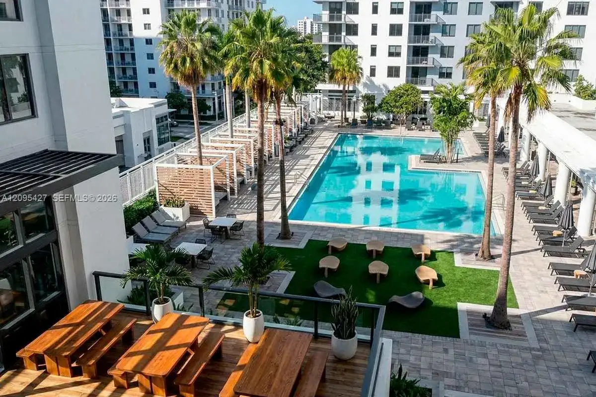 697 N Miami Ave # 312, Miami FL 33136 photo 2