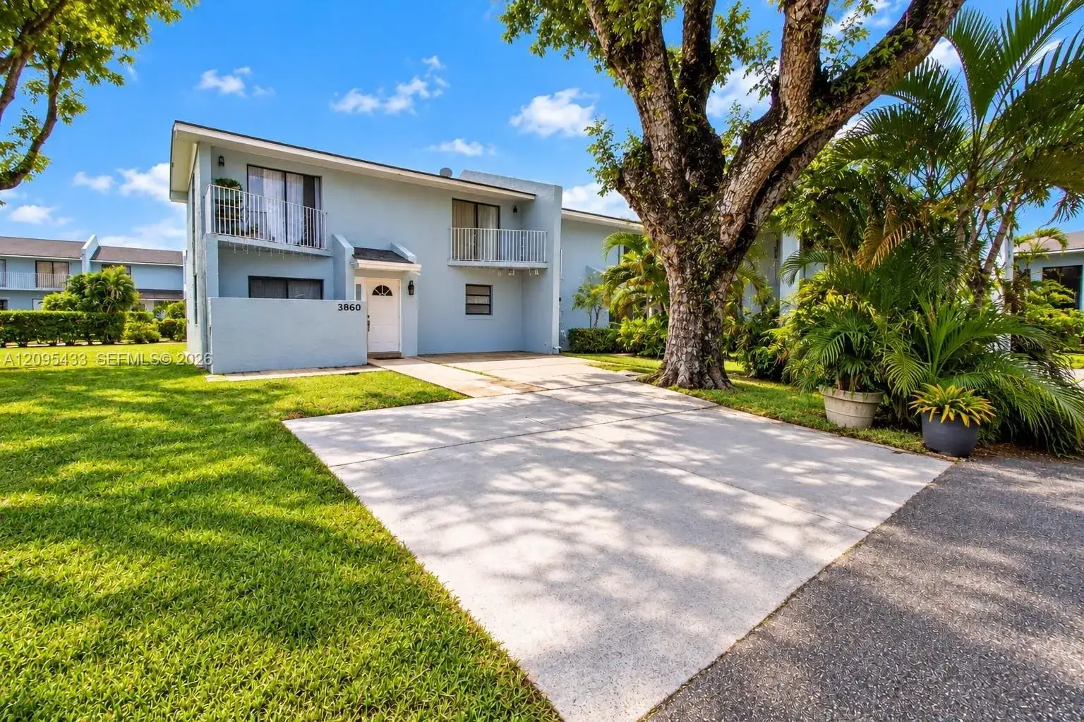 3860 SW 107th Ave # 11, Miami FL 33165