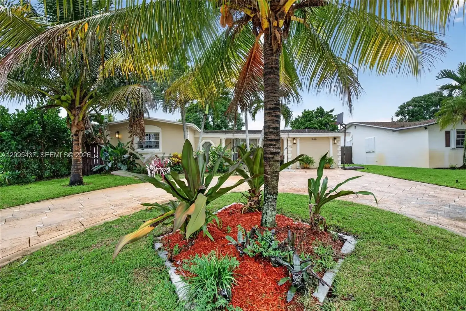 8508 Long Acre Dr, Miramar FL 33025