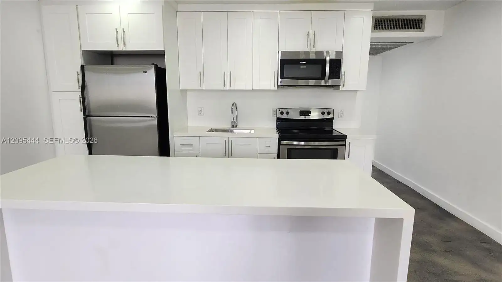 1770 79th St Cswy # D304, North Bay Village FL 33141 photo 3