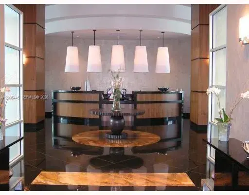 3101 S Ocean Dr # 2104, Hollywood FL 33019
